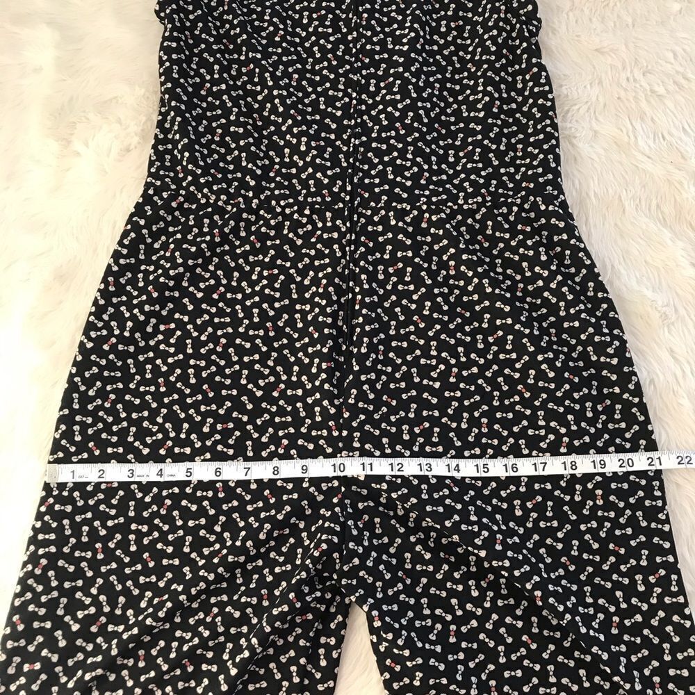 VINTAGE 80s 90s Jumpsuit Short Sleeve Bow Tie Print V-Neck Tapered Leg Black - Picture 9 of 13